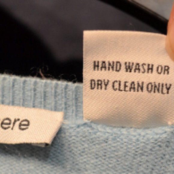 Vintage 10's Autumn Cashmere Aqua V Neck Sweater - Picture 8 of 9